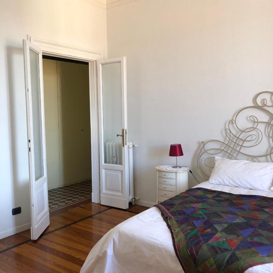 Sant'Ambrogio With Charme Apartment มิลาน ภายนอก รูปภาพ