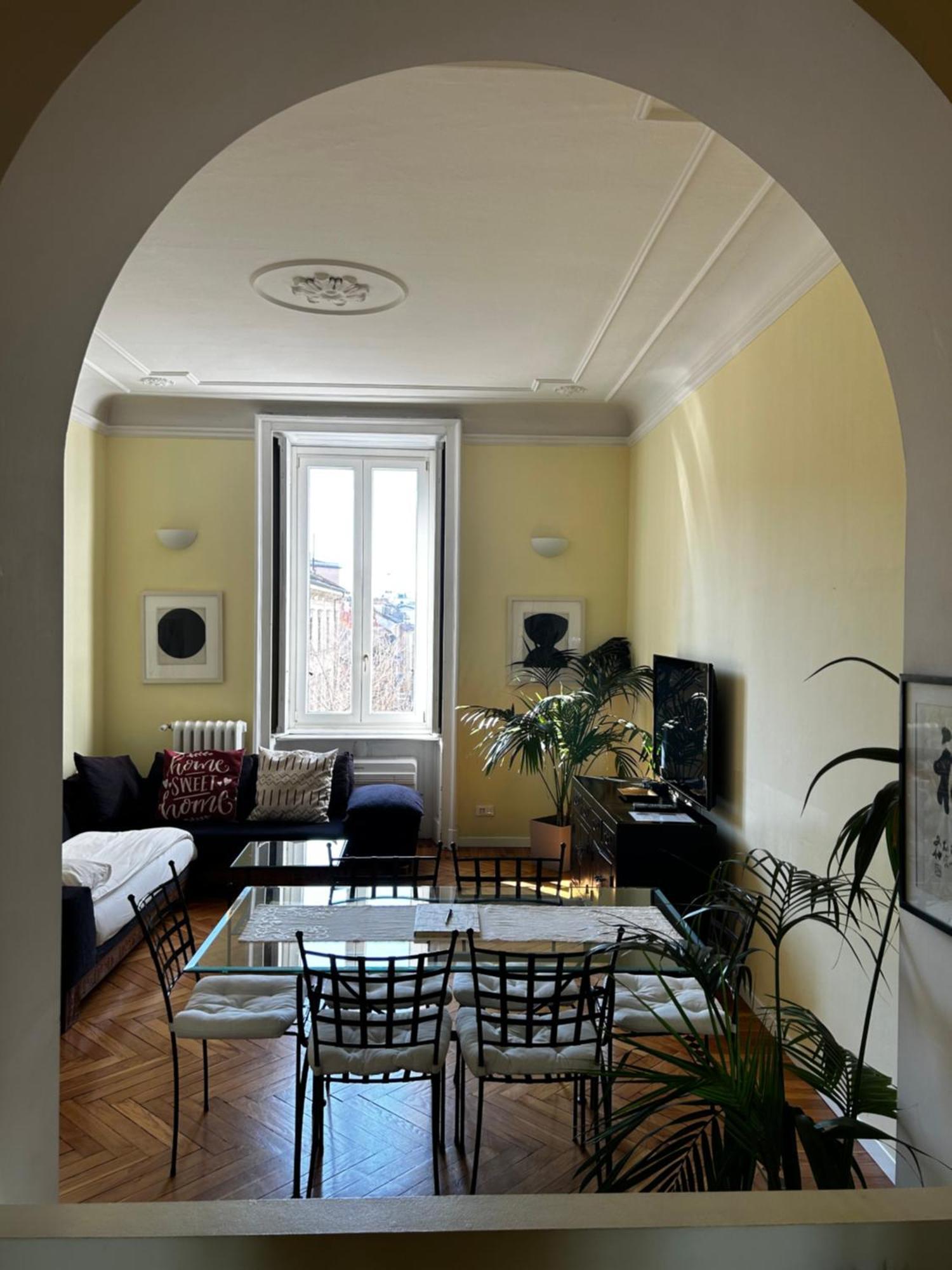 Sant'Ambrogio With Charme Apartment มิลาน ภายนอก รูปภาพ